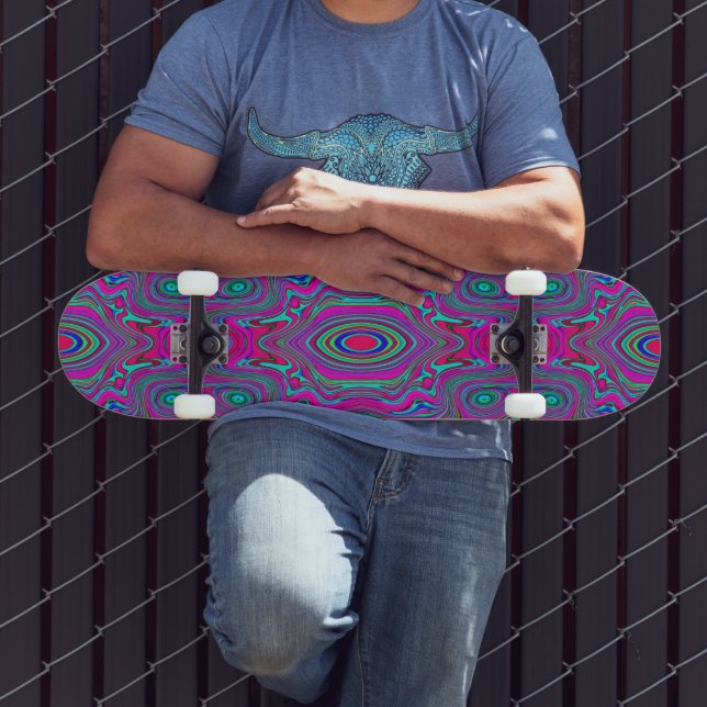 Skateboard Trippy Rétro Magenta, Bleu et Vert Abstrait (Extérieur 3)