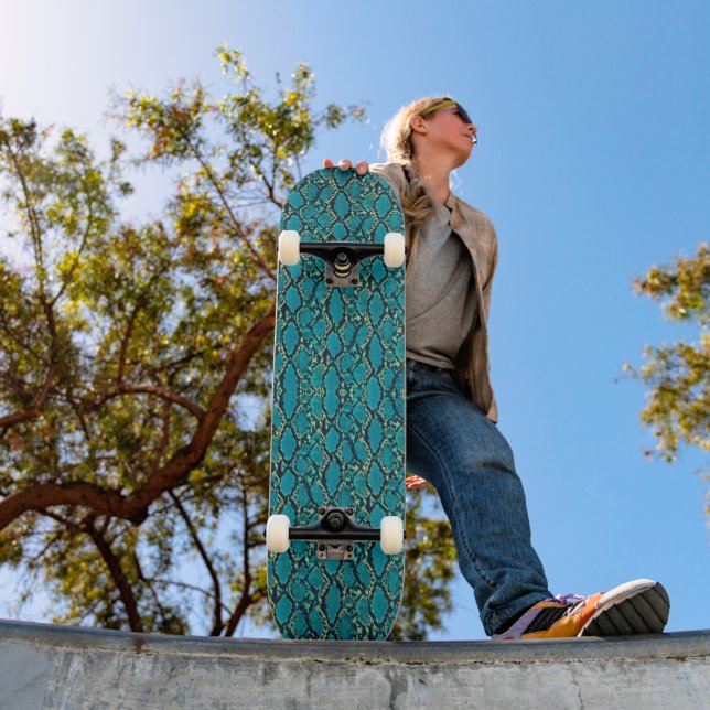 Skateboard Turquoise Snakeskin (Extérieur 1)