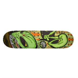 Skateboard UFO d'alien et de soucoupe volante
