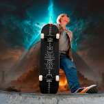 Skateboard Votre nom en tant que glyphes Aliens<br><div class="desc">Transformez votre nom en art sci-fi minimaliste. Créez un design graphique en noir et blanc cool qui ressemble à des glyphes aliens lorsqu'il est visualisé verticalement,  mais révèle votre texte personnalisé mis en miroir lorsqu'il est lu horizontalement. Essayez-le avec votre nom,  phrase préférée ou mot spécial. ♡ Idyllfire</div>