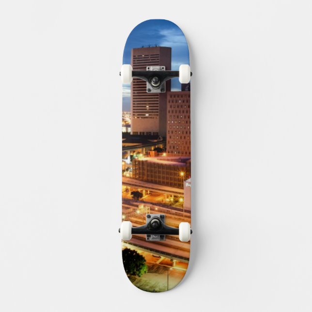 Skateboard Vue du centre de ville (Recto)