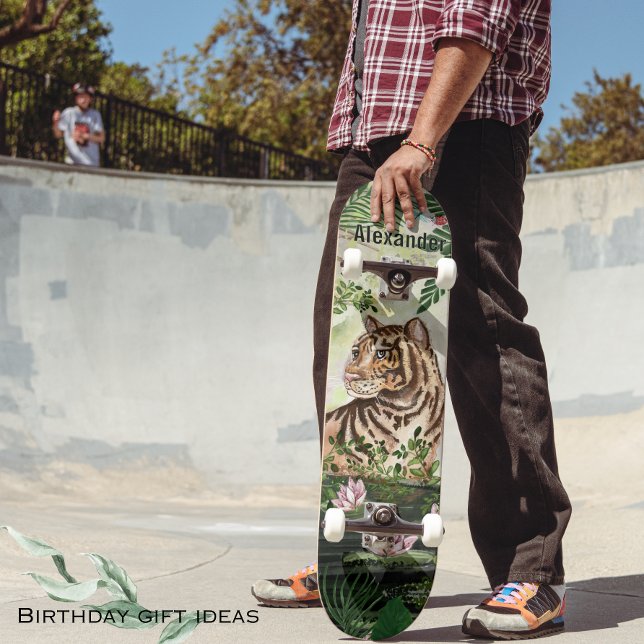 Skateboard Whimssical Jungle Tiger tropical Feuilles Skateboa (Jungle Tiger and Water Lilies Personalized Mouse Pad)