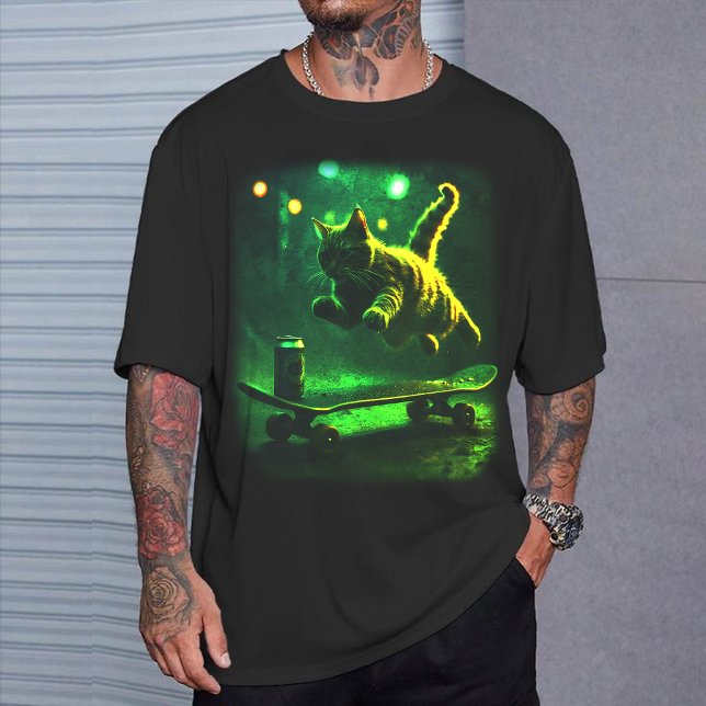 Skater Cat Retro Graphic T-Shirt Funny Skateboard (Créateur téléchargé)