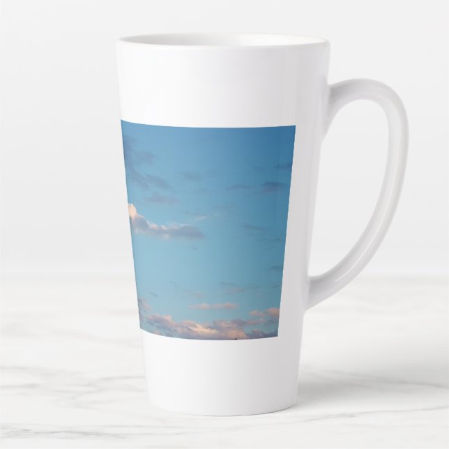Sky Dreamer - Mug en latte nuageuse (Droite)