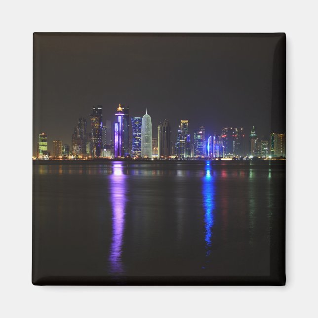 Skyline de Doha, Qatar sur aimant nocturne (Devant)