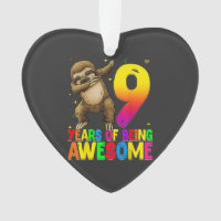 Sloth Fêtant Son 9ème Anniversaire En Dabant T-Shi