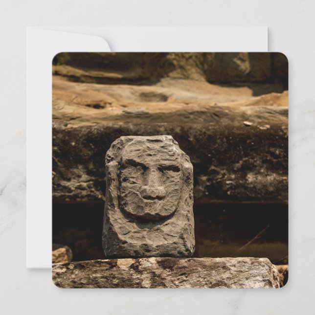 Smiling Stone Totem Cambodia Card (Devant)