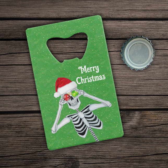 Smiling XMas Squelette Santa Hat Ornements Vert (Smiling Merry Christmas Skeleton Ornament on green card bottle opener.)
