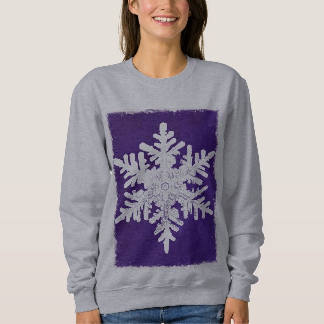 Snowflake Art Winter Holiday Sweatshirt (Devant)