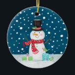 Snowman Photo ornement en céramique de Noël<br><div class="desc">Joli ornement de Noël de bonhomme de neige. Un ornement de vacances amusant pour Noël. Personnalisez-le pour votre sapin de Noël ! Conçu pour vous par Blackberry Boulevard.</div>