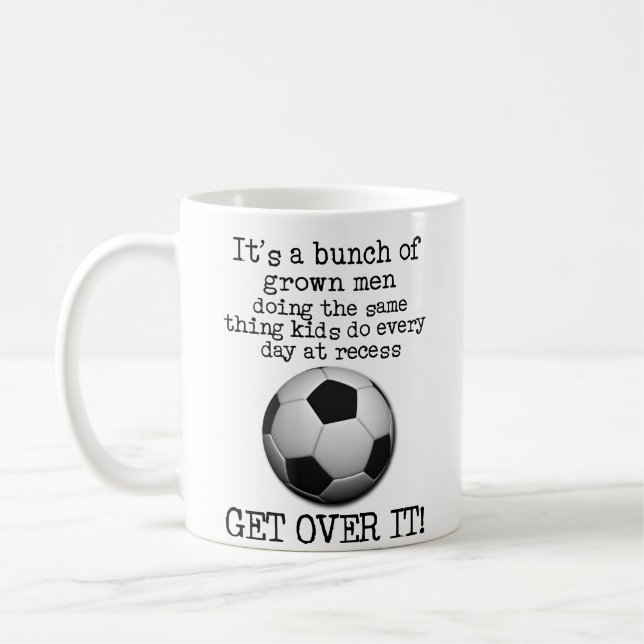Soccer Le Dépasser Drôle Mug FIFA Humour (Gauche)