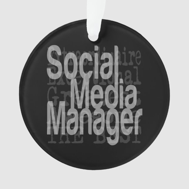 Social Media Manager Extraordinaire (devant)