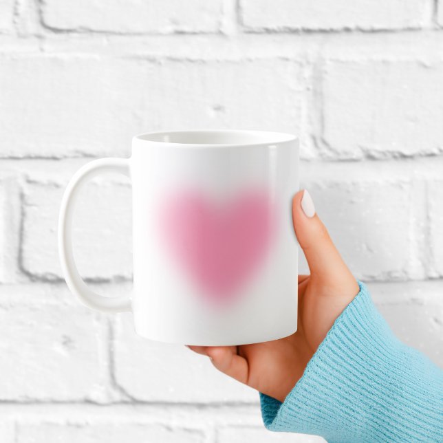 Soft Pink Minimalist Heart Coffee Mug (Créateur téléchargé)