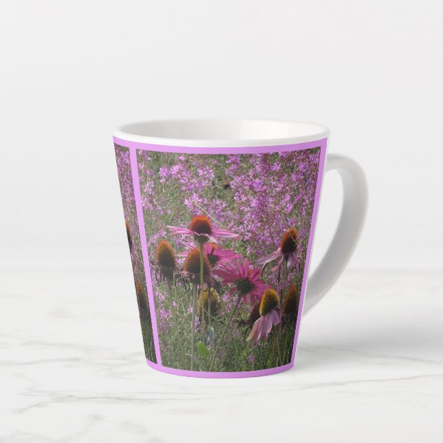 Soleil Casquette Fleurs Collage Latte Mug (Angle droit)