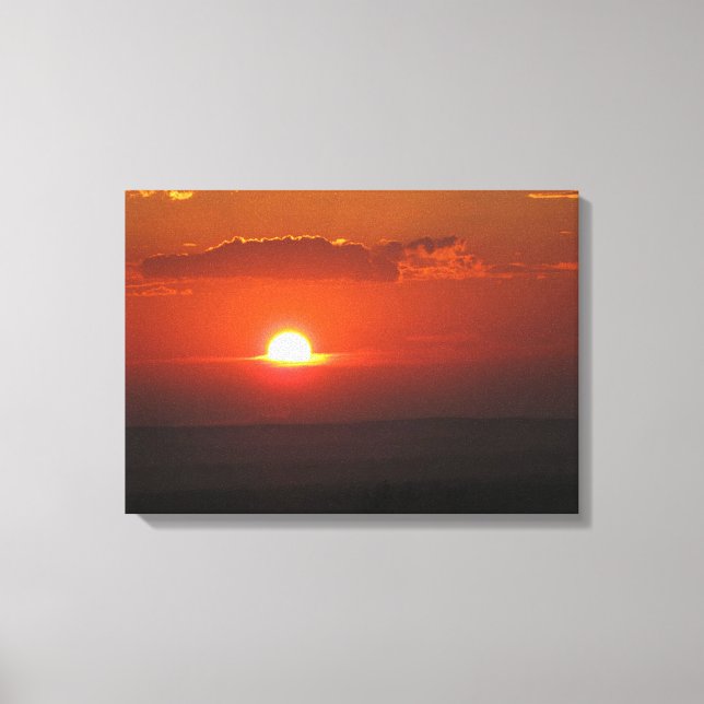 Soleil dans la toile enveloppée des nuages (Recto)