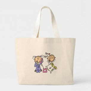 Sommeil au-dessus des filles sur le sac de