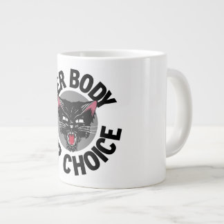 Son corps sa tasse bien choisie