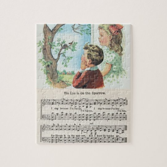 Son oeil est sur le puzzle de moineau