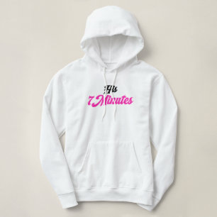 Son sweat à capuche assorti de 7 minutes mignon