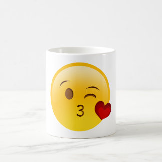 Souffle un baiser emoji mug