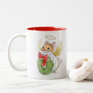 Souris d'ange de Noël avec la tasse de guirlande