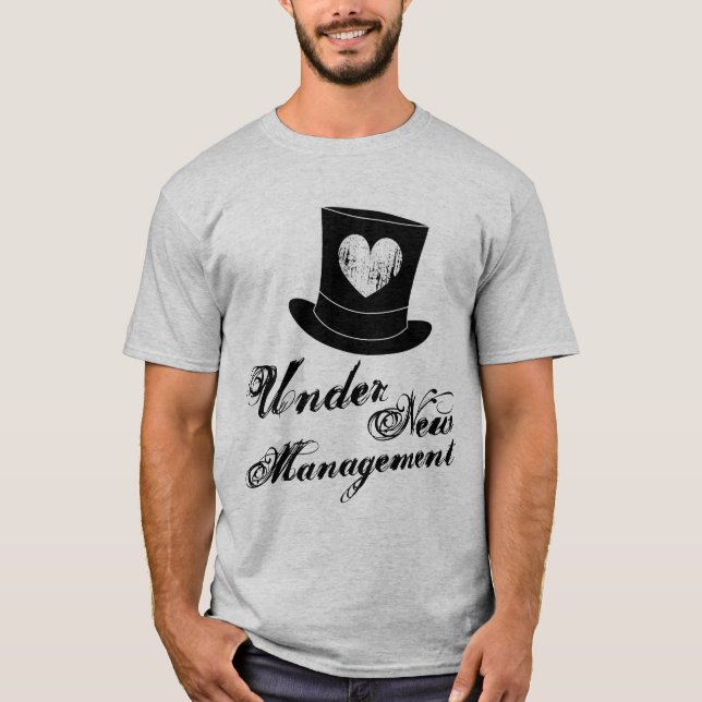 Sous le nouveau t-shirt mannequin pour homme marié (Devant)