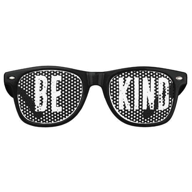 SOYEZ DES LUNETTES DE SOLEIL DE FÊTE (Devant)