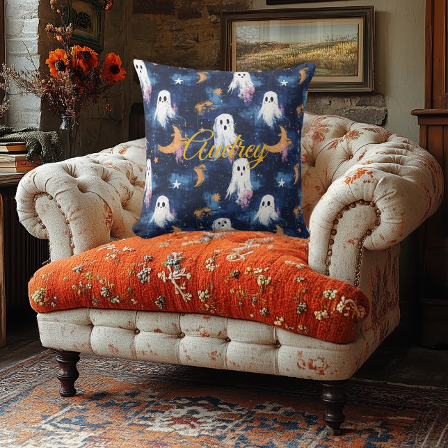 Spectres de nuit étoilés Coussin d'Halloween avec  (Créateur téléchargé)
