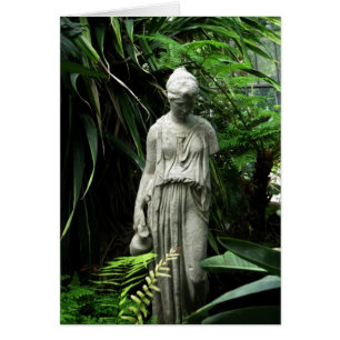 Statue blanche-grecque