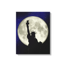 Statue de la Liberté contre la Toile de Lune