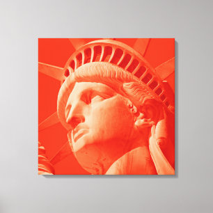 Statue Rouge de la Liberté Toile Enveloppée