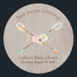 Sticker Boho Rustic Baby ou Fête des mariées Favor<br><div class="desc">Des fleurs de saumons et des plumes ornent cet autocollant rond rustique. Parfait pour un bébé ou une douche nuptiale faveurs, ou éditer pour les scellés d'enveloppe ou de placer sur les aliments à votre événement spécial. Idéal aussi pour votre mariage boho rustique ! Customisez pour répondre à vos besoins....</div>