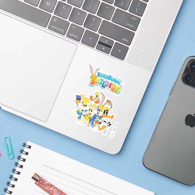 Sticker BUGS BUNNY BUILDERS™| Le groupe Looney Builders (Ordinateur portable avec iPhone)