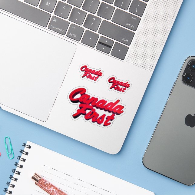 STICKER CANADAFIRST ROUGE (Ordinateur portable avec iPhone)