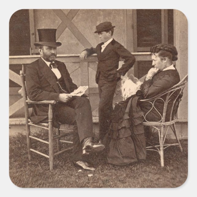 Sticker Carré 1872 Président Grant avec famille au chalet (Devant)