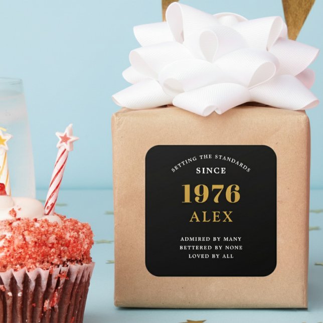 Sticker Carré 50th Birthday Name 1976 Black Gold Elegant Chic (Born 1976 sticker on a wrapped parcel.)