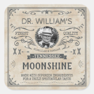 Sticker Carré Alambic Personnalisé Médecine Hillbilly de Moonshi