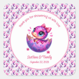 Sticker Carré baby shower de dinosaure rose "Hatching Bientôt"