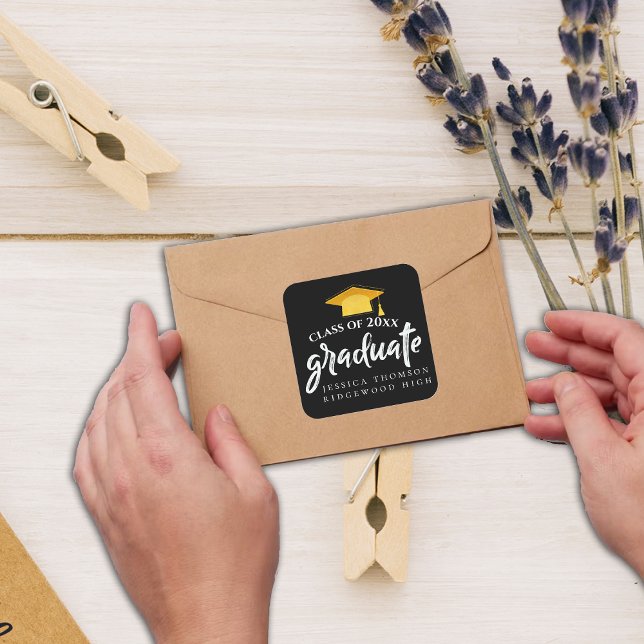 Sticker Carré Belle Black Gold Casquette 2025 Graduation (Beautiful Black Gold Grad Hat 2025 Graduation Square Sticker)