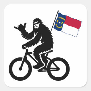 Sticker Carré Bigfoot Cyclisme Drapeau de Caroline du Nord