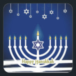 Sticker Carré Blue Happy Hanoukka Star Menorah lumières bougies<br><div class="desc">Célébrez le Festival des Lumières en style avec ces charmants stickers Happy Hanoukka. Ce design festif présente un menorah blanc aux chandelles sur un arrière - plan bleu avec Happy Hanoukka écrit au fond en or. De petits objets décoratifs comme le Magen David ou l'Etoile de David sont suspendus au...</div>