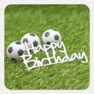 Sticker Carré Boules de football avec Joyeux mot d'anniversaire 