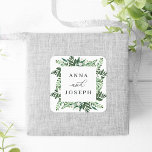 Sticker Carré Cadre de serre | Mariage botanique aquarelle<br><div class="desc">Scellez vos enveloppes d'invitation ou faveurs avec ces élégants autocollants de mariage botanique d'hiver avec vos noms encadrés par une bordure carré de feuillage d'aquarelle luxuriante dans les tons verts,  sur un arrière - plan blanc immaculé. Coordonnées avec notre collection de mariages de serre.</div>