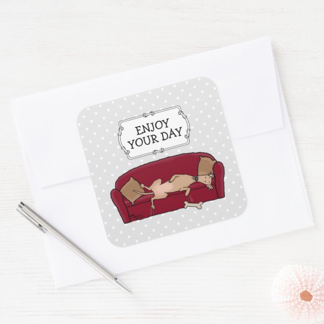 Sticker Carré Canapé Greyhound (fawn) Chien Lazy Dormir Drôle (Enveloppe)