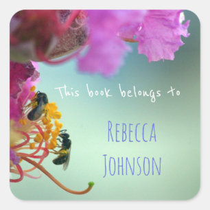 Sticker Carré Ce livre appartient à