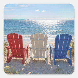 Sticker Carré Chaises Adirondack de plage aux couleurs patriotiq