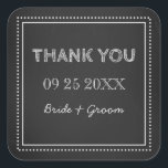 Sticker Carré Chalkboard Merci Mariage Favoriser Tags<br><div class="desc">Le Merci mariage privilégie les étiquettes autocollantes dans un motif amusant et à l'ancienne mode de tableau de bord. Un excellent moyen de décorer les faveurs de mariage ou de vin mariage étiquette.</div>