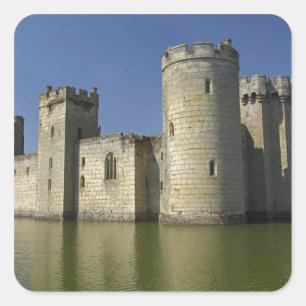 Sticker Carré Château de Bodiam (1385), reflété dans les douves,