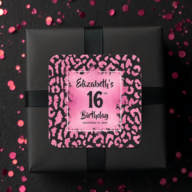Sticker Carré Chaud Pink Leopard Sweet 16 Anniversaire (Hot pink and black leopard print Sweet 16 birthday square favor stickers)
