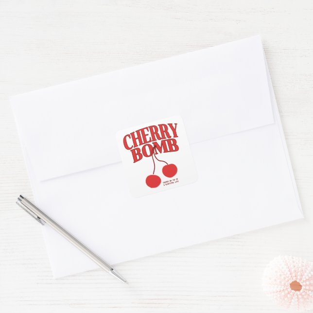 Sticker Carré Cherry Bomb Rétro (Enveloppe)
